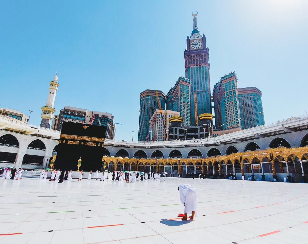umrah package from dubai