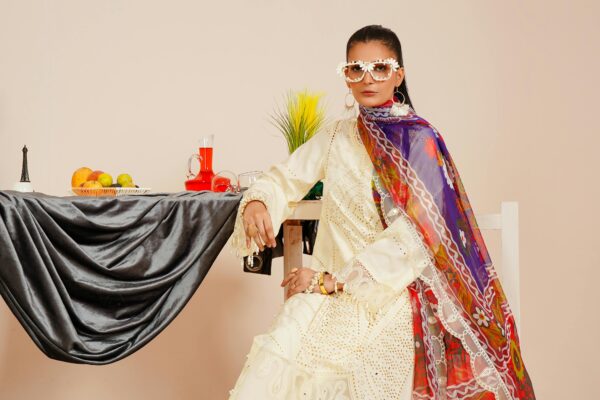 Summer Fashion Essentials: Lawn by Asim Jofa Zellbury Sale Unstitched